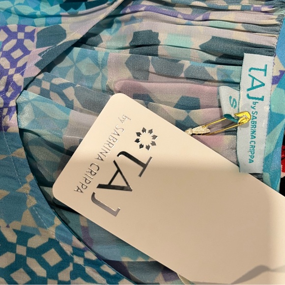 Taj by Sabrina Crippa blue floral embroidered dress NWT - Picture 4 of 7